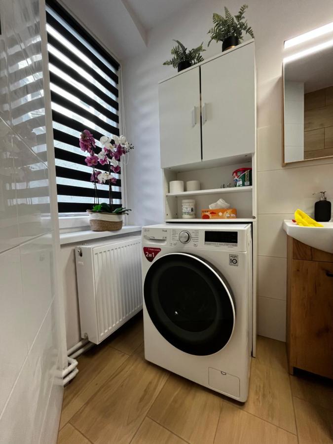 Comfortable Apartment For 1-4 Guests Chorzów Exterior foto