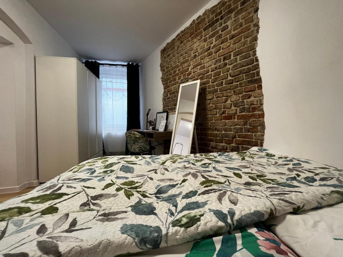 Comfortable Apartment For 1-4 Guests Chorzów Exterior foto