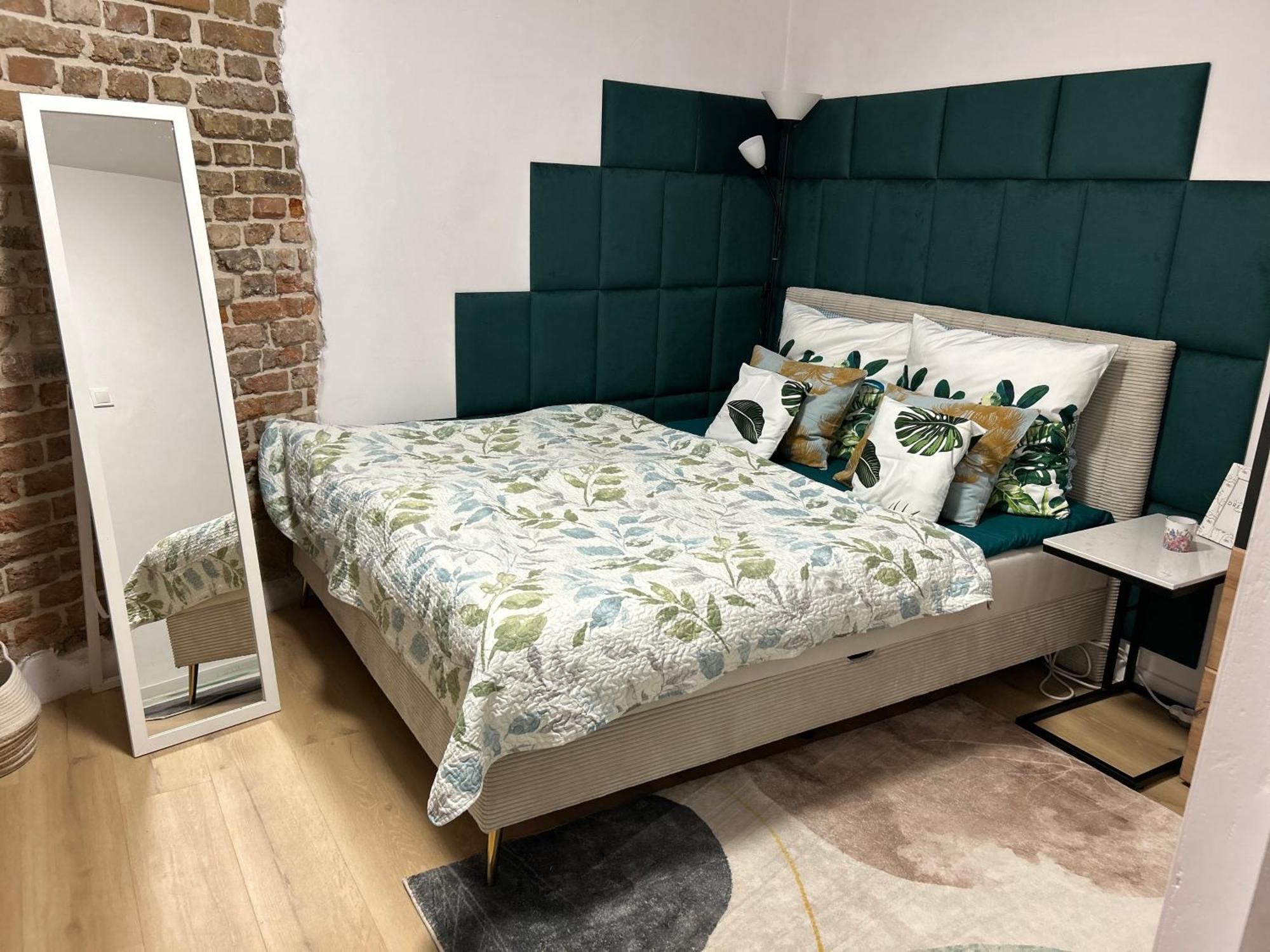 Comfortable Apartment For 1-4 Guests Chorzów Exterior foto